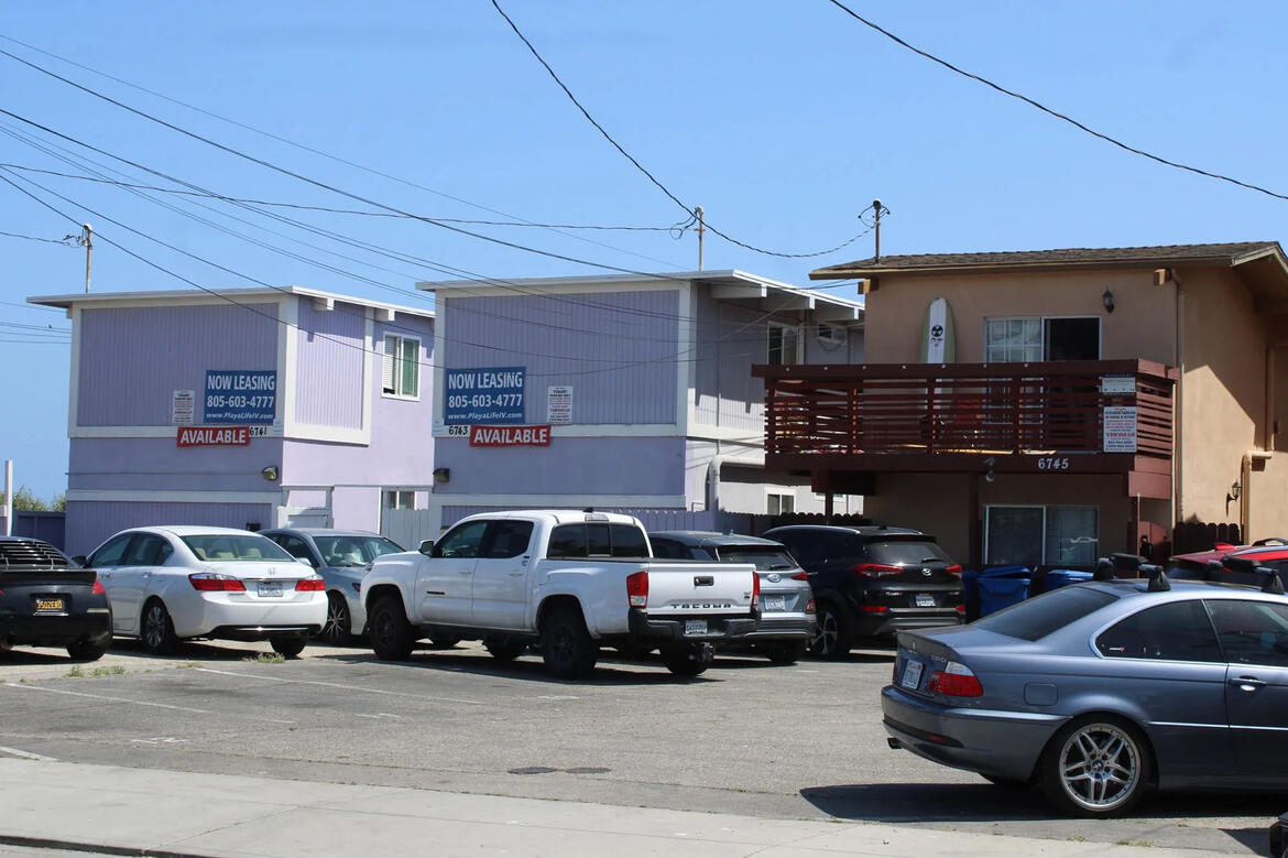 About 87% of Isla Vista residents are renters. (Rebecca Caraway / Noozhawk photo)